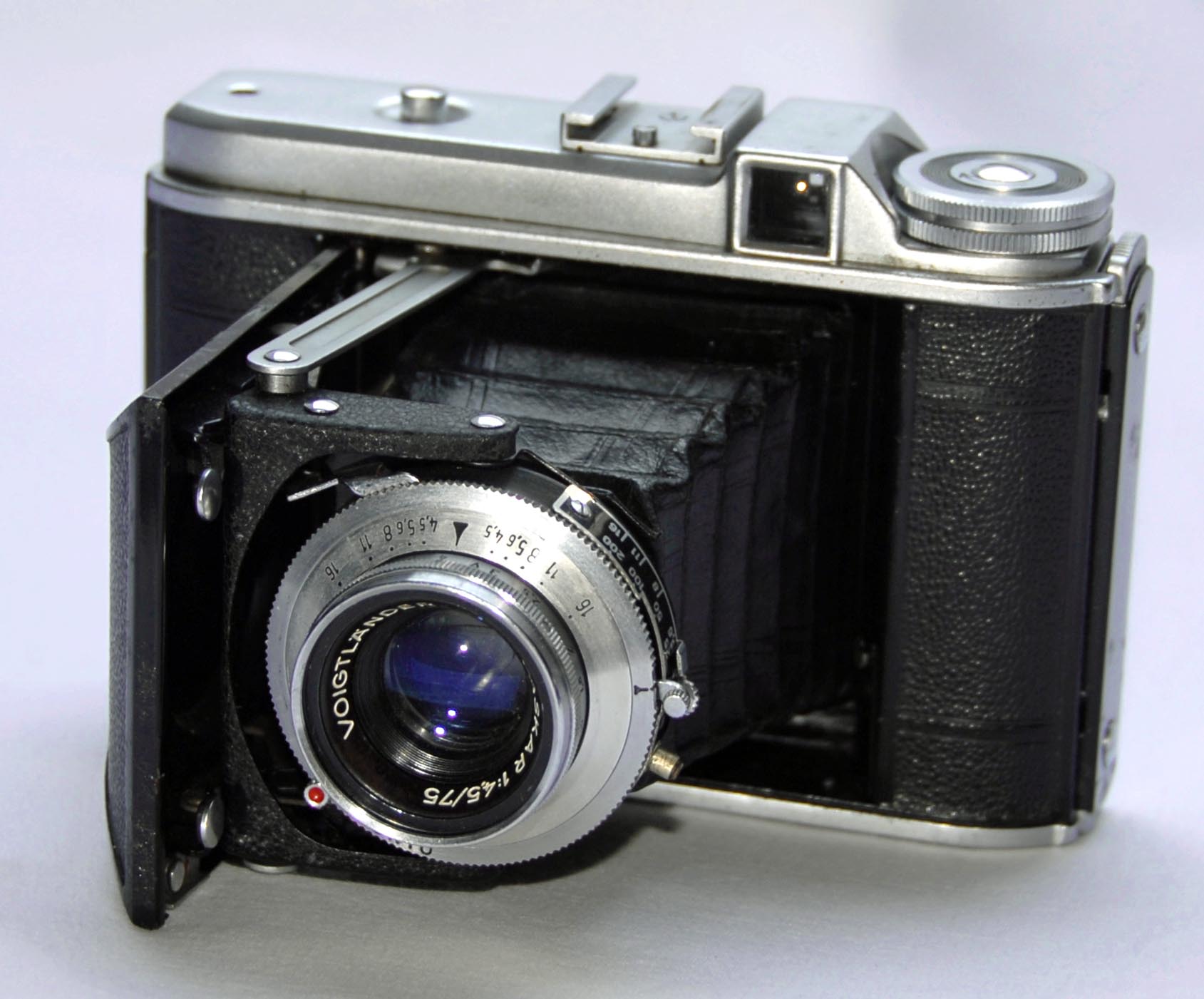 VOIGTLANDER PERKEO I